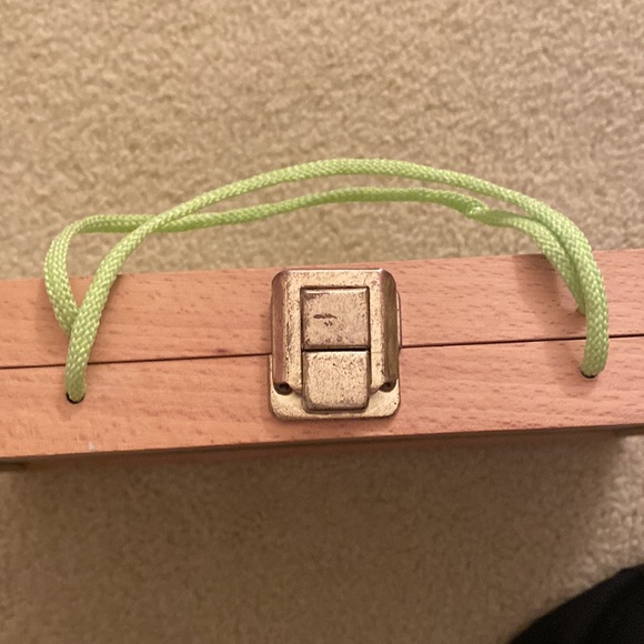 Toy - Picture 3 of 3